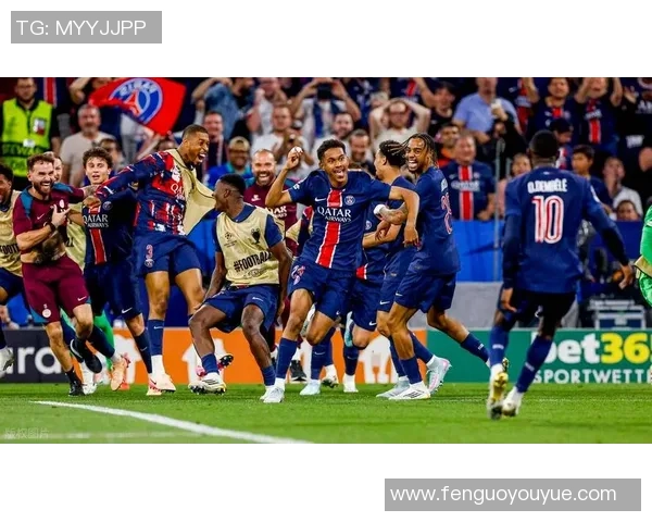 巴黎圣日耳曼与马德里体育会精彩对决直播全程回顾与分析